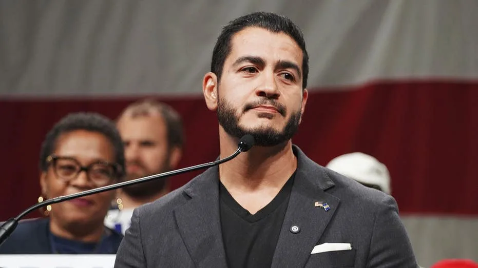 Podcasters Advise Michigan Candidate on Handling Controversial Questions